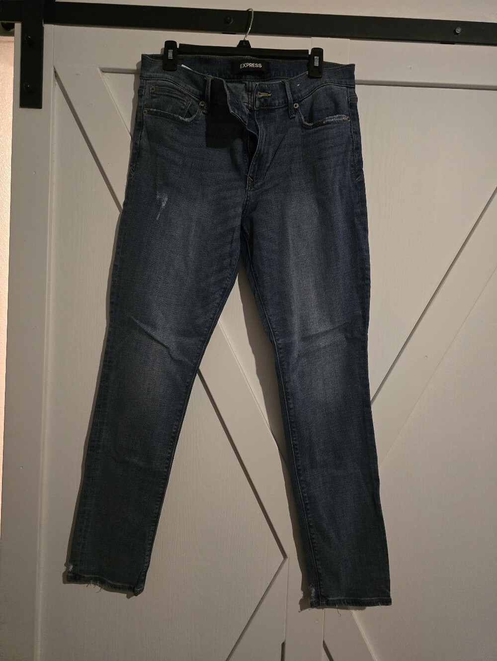 Express Women's Medium Dark Blue Skinny Jeans